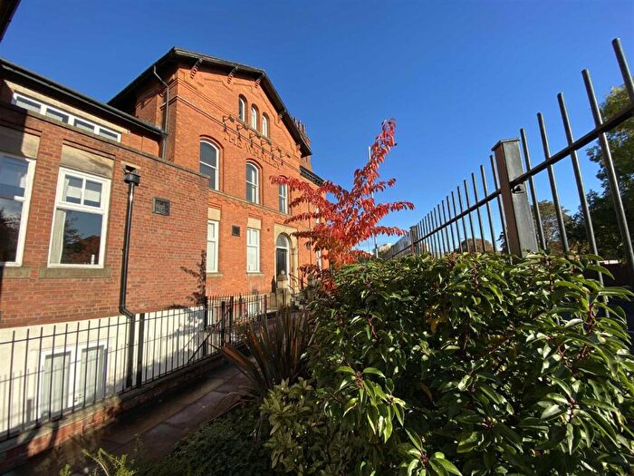 2 Bedroom Apartment To Rent In Withington Road, Whalley Range, Manchester, M16