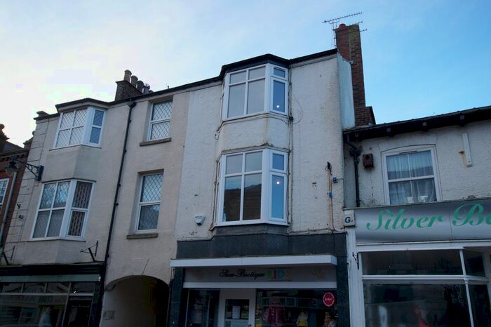 3 Bedroom Maisonette To Rent In The Courtyard, West Street, Muston, Filey, YO14