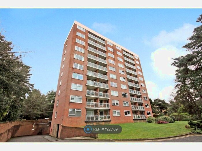 2 Bedroom Flat To Rent In Hamble Court, Bournemouth, BH1