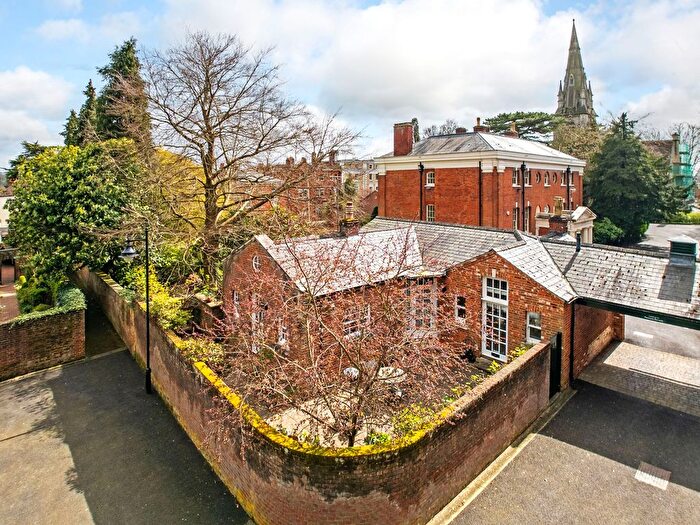 2 Bedroom Detached House For Sale In Gar Street, Winchester, SO23