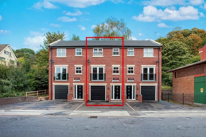 2 Bedroom Terraced House To Rent In Mill Green, Congleton, CW12