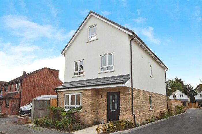 5 Bedroom Detached House For Sale In Leywood Close, Braintree, CM7