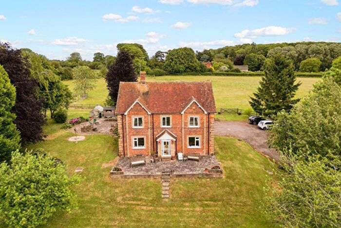 4 Bedroom Detached House For Sale In Long Lane, Aston End, SG2