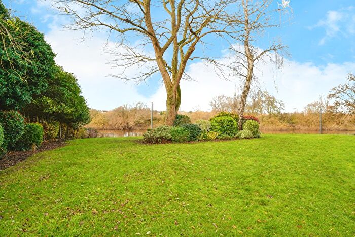 1 Bedroom Flat For Sale In Armstrong Drive, Worcester, Worcestershire, WR1
