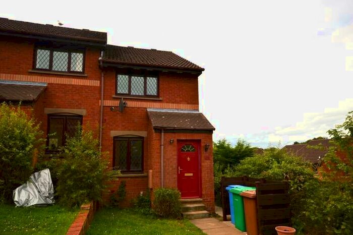 2 Bedroom Semi-Detached House To Rent In Glen Beasdale Court, Dunfermline, KY11