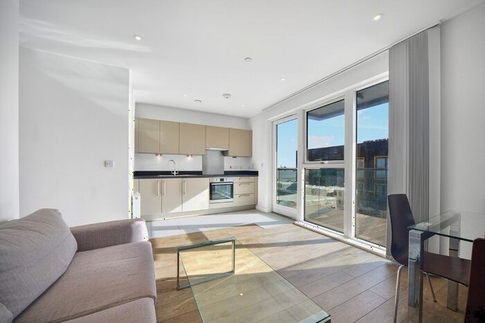 Studio To Rent In Bessemer Place, London, SE10