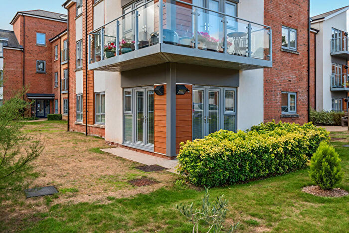 2 Bedroom Retirement Property For Sale In Buller House, Turnstone Road, Millbrook Village, Exeter, Devon, EX2