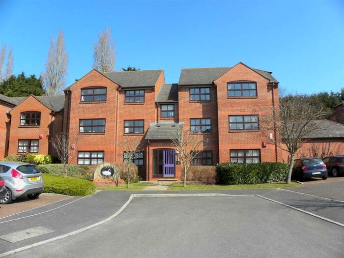 2 Bedroom Apartment To Rent In St Leonards, EX2