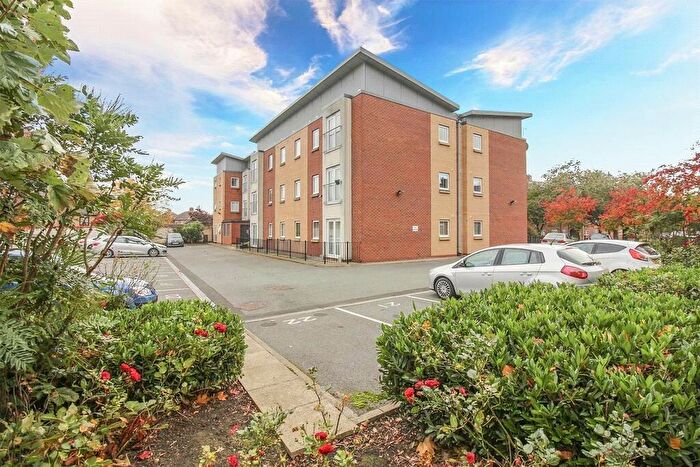 2 Bedroom Apartment For Sale In Wrendale Court, South Gosforth, Newcastle Upon Tyne, NE3