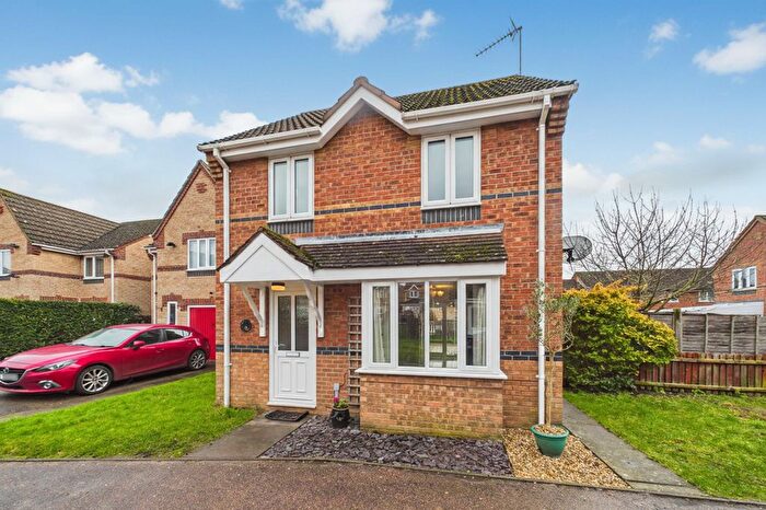 3 Bedroom Detached House For Sale In Mallow Road, Thetford, IP24