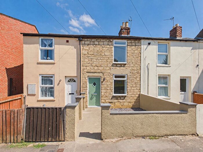 2 Bedroom Terraced House For Sale In Moreton Street, Gloucester, GL1
