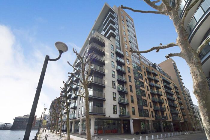 1 Bedroom Flat For Sale In Millharbour, London, E14