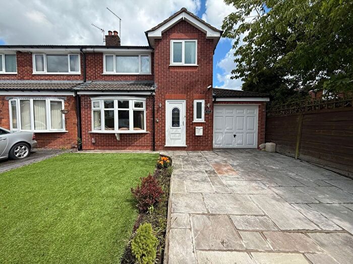 Property To Rent In The Crescent, Radcliffe, Manchester, M26