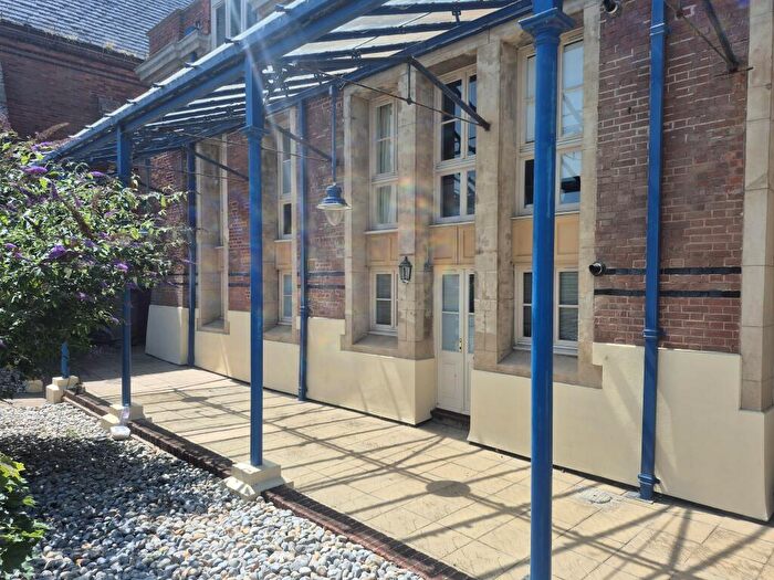1 Bedroom Flat For Sale In Flat, Victoria Court, The Royal Seabathing, Canterbury Road, Margate, Kent, CT9
