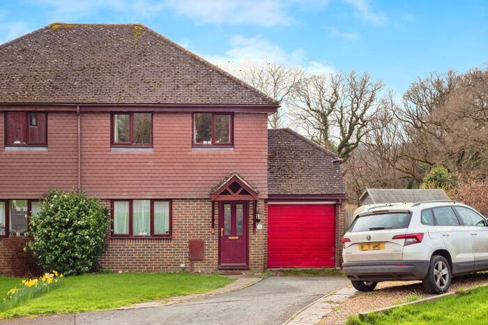 3 Bedroom Semi-Detached House For Sale In Blacksmiths Field, Bodiam, Robertsbridge, East Sussex, TN32