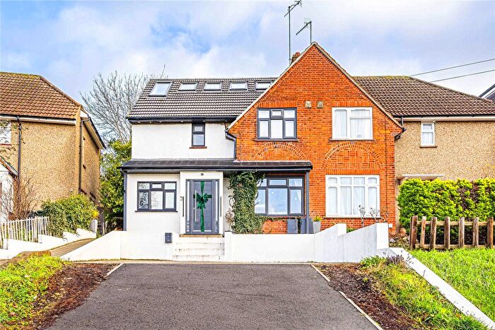 5 Bedroom Semi-Detached House For Sale In Primrose Hill, Kings Langley, Hertfordshire, WD4