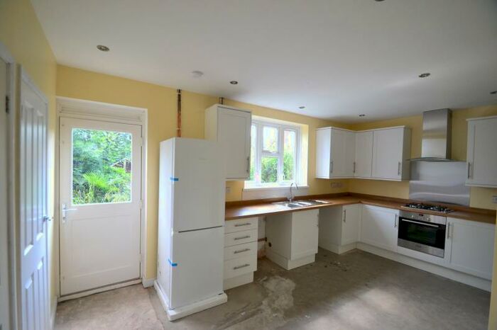 3 Bedroom Property To Rent In Purbeck Close, Merstham, Surrey, RH1