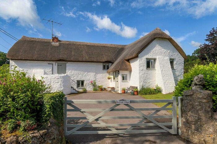 4 Bedroom House To Rent In Lower Vobster, BA3