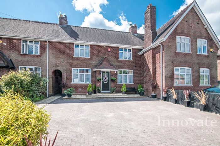 3 Bedroom Terraced House For Sale In Leahouse Road, Oldbury, B68