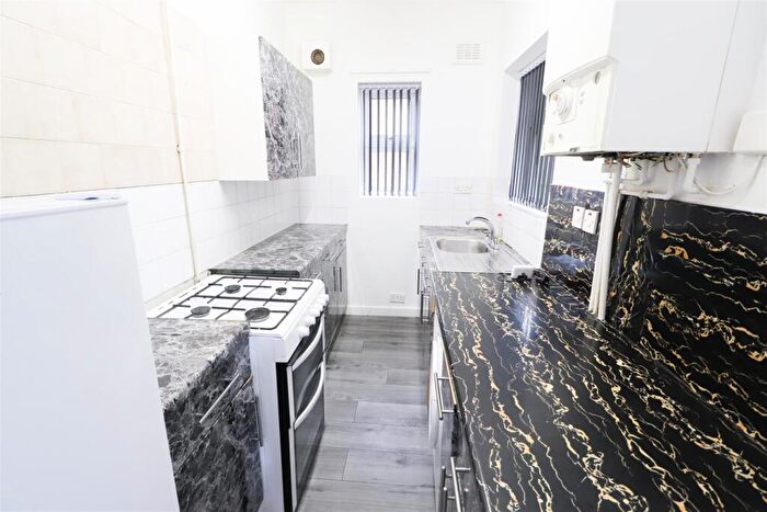 2 Bedroom Terraced House To Rent In Cromwell Street, Foleshill, Coventry, CV6