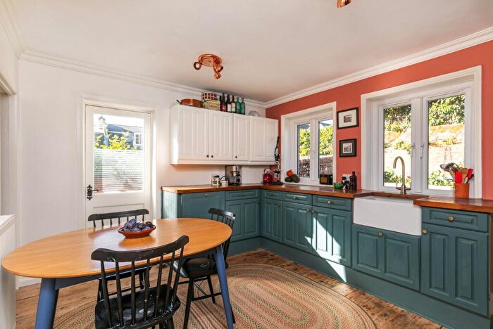 2 Bedroom End Of Terrace House To Rent In Highfield Terrace, Winchester, SO22