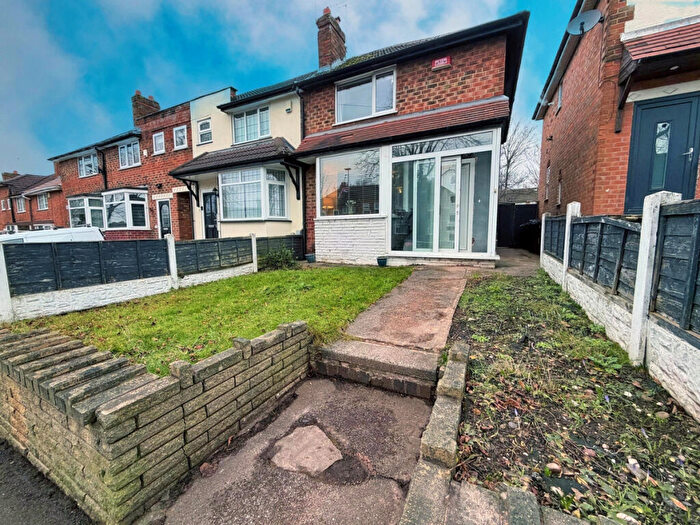 2 Bedroom End Of Terrace House For Sale In Birkenshaw Road, Birmingham, B44
