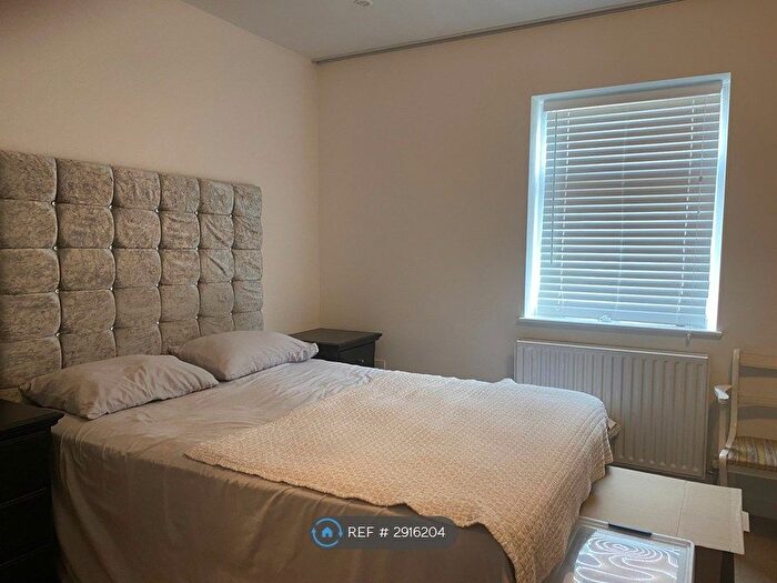 2 Bedroom Flat To Rent In Old Walstead Bakery Stores, Walstead, Lindfield, Haywards Heath, RH16