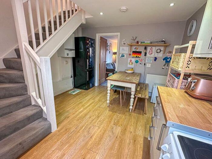 2 Bedroom End Of Terrace House For Sale In Bishops Waltham, SO32
