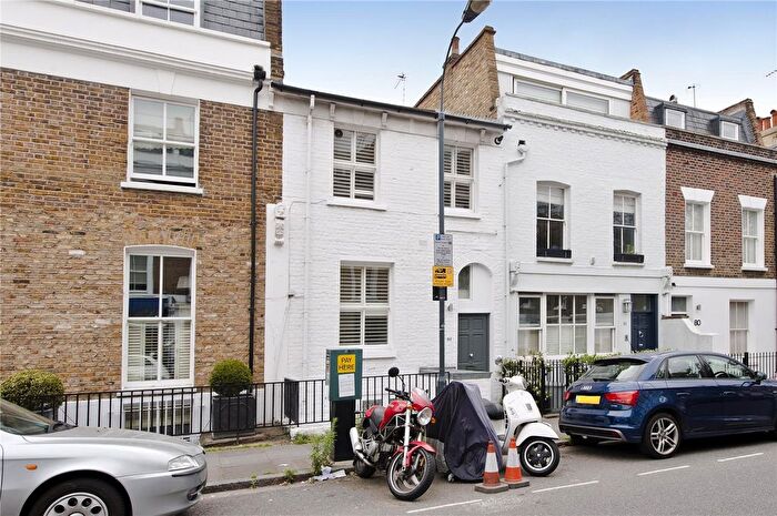 2 Bedroom Flat To Rent In Masbro Road, London, W14