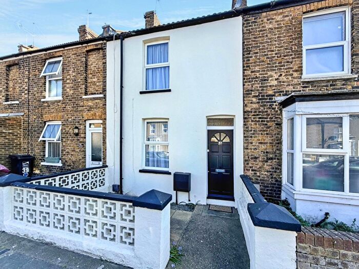2 Bedroom Terraced House For Sale In Milton Avenue, Margate, CT9