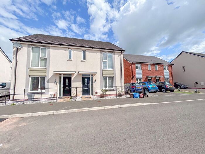 3 Bedroom Semi Detached House For Sale In Venezuela Close, Newport, NP19