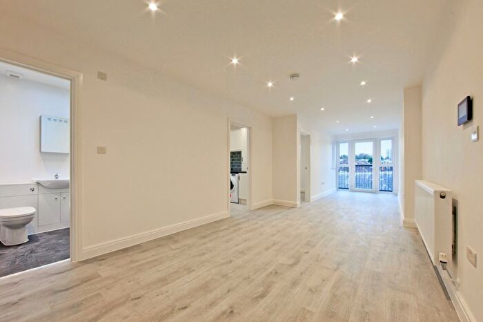 1 Bedroom Flat To Rent In South End, Croydon, CR0