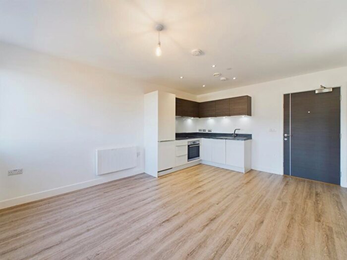 1 Bedroom Apartment To Rent In Clifton House, Broadway, Peterborough, PE1