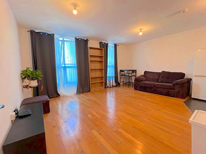 1 Bedroom Flat To Rent In Tyler Street, Greenwich, SE10