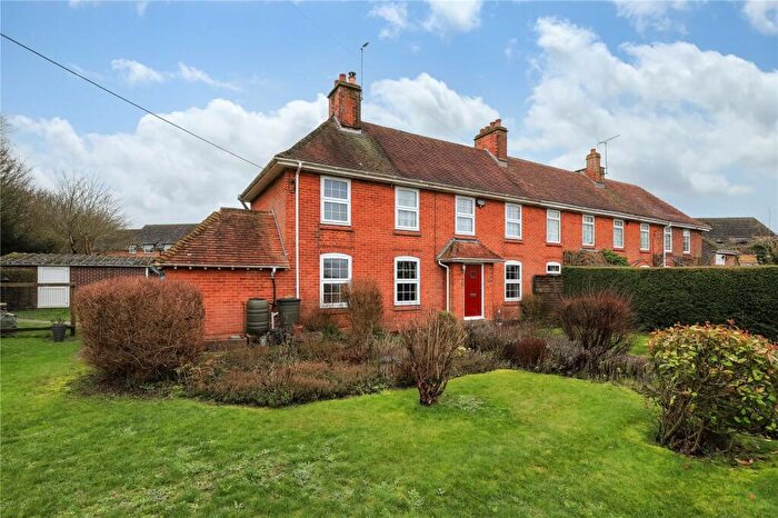 4 Bedroom Semi Detached House For Sale In Holders Road, Amesbury, Salisbury, Wiltshire, SP4
