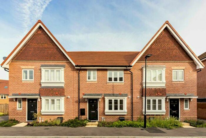 3 Bedroom Terraced House To Rent In Keywood Drive, Walton-on-Thames, KT12