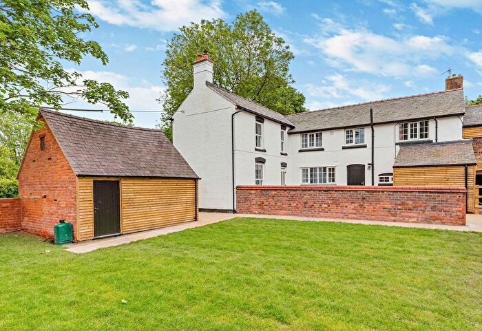 4 Bedroom Detached House For Sale In Preesgweene Farm, Preesgweene, Shropshire, Oswestry, SY10