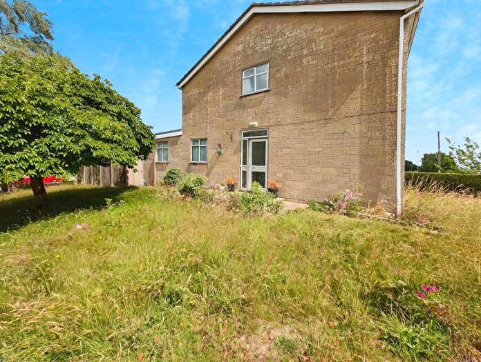 3 Bedroom House For Sale In Roundways, Coalpit Heath, Bristol, BS36