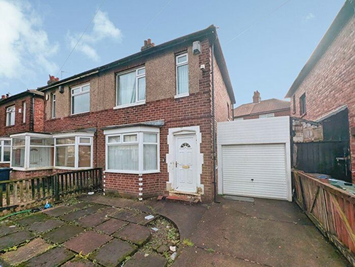 2 Bedroom Semi Detached House For Sale In Severus Road, Fenham, Newcastle Upon Tyne, NE4