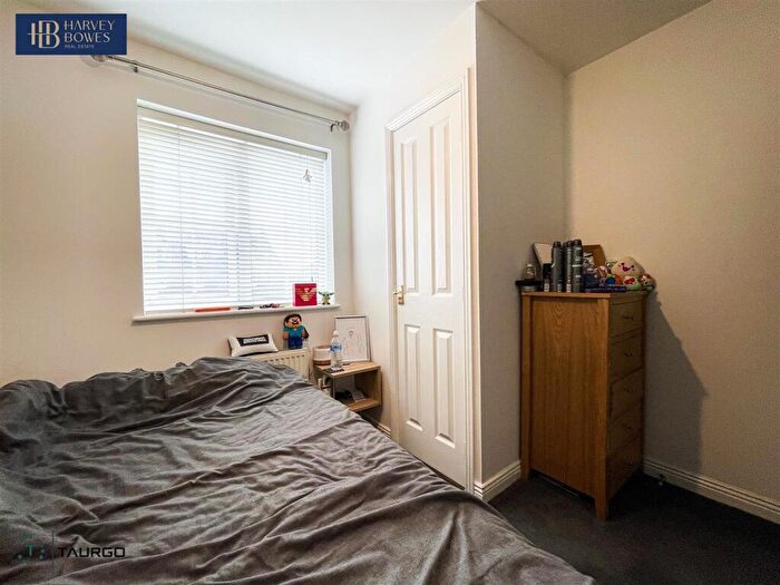 2 Bedroom Coach House For Sale In Buccaneer Grove, Newport, NP10
