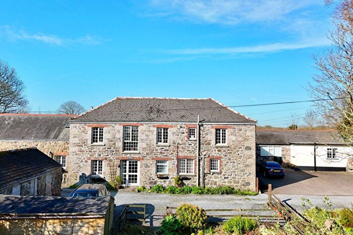 3 Bedroom Property For Sale In Helston, St. Keverne, TR12