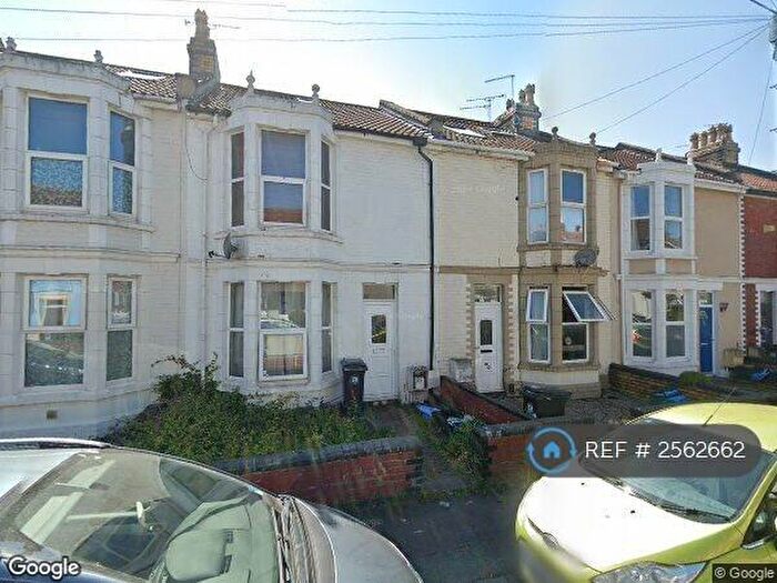 5 Bedroom Terraced House To Rent In Balaclava Road, Bristol, BS16