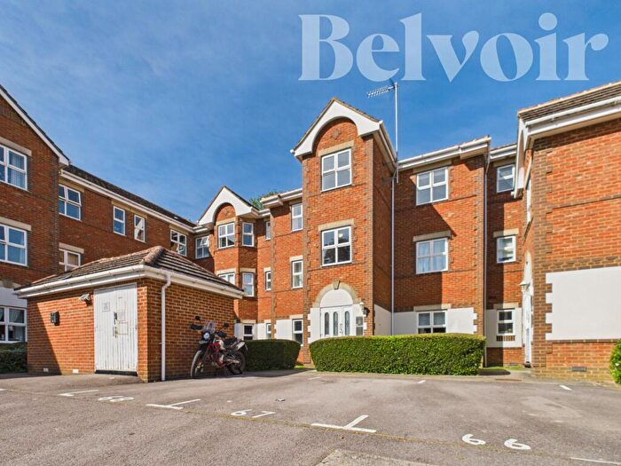 2 Bedroom Flat To Rent In Regent Court, Norn Hill, Basingstoke, RG21
