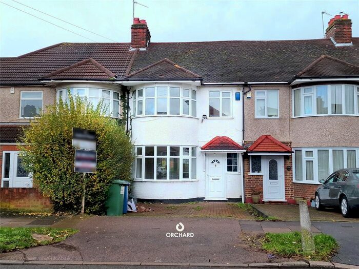 3 Bedroom Detached House To Rent In Cannon Lane, Pinner, HA5