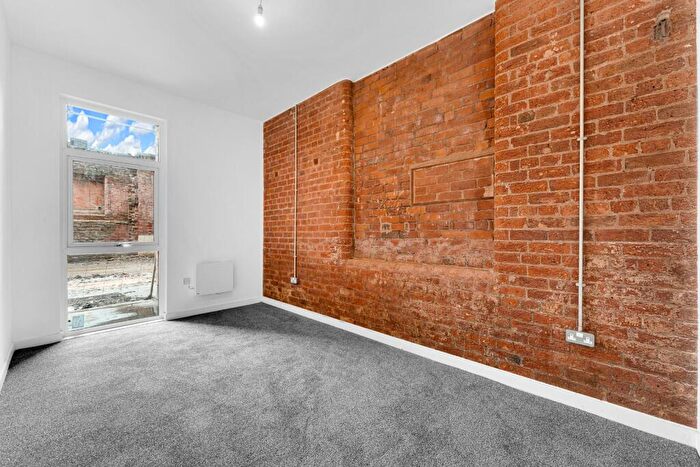 1 Bedroom Flat To Rent In Cotton Gardens, Union Mill, Vernon Street, Bolton, BL1