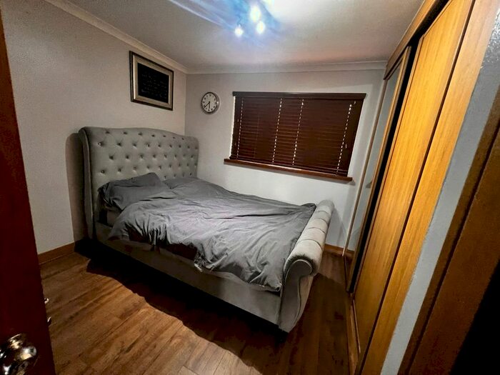 2 Bedroom Terraced House To Rent In Arragon Road, London, E6