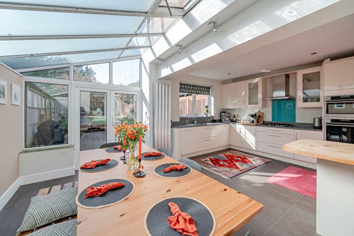 4 Bedroom Semi-Detached House To Rent In Kings Road, Ascot, SL5