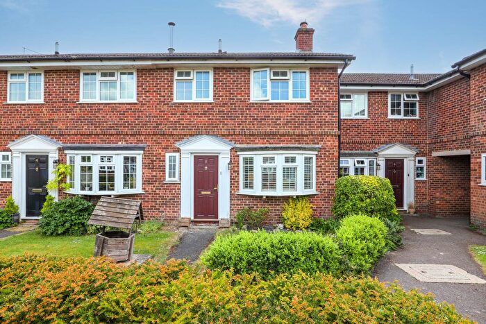 3 Bedroom Terraced House For Sale In St Marys Court, Sixpenny Handley, SP5