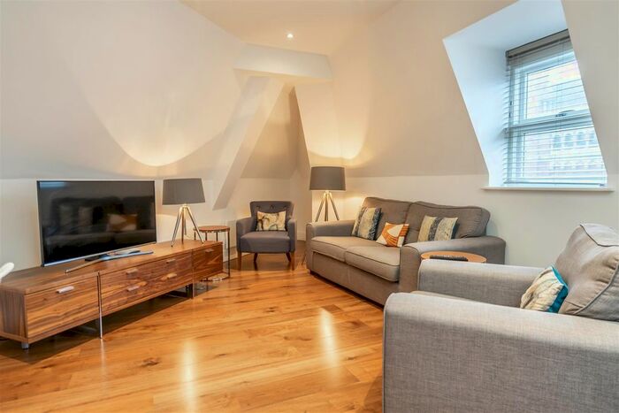 2 Bedroom Flat To Rent In Castle Chambers, Clifford Street, York, YO1