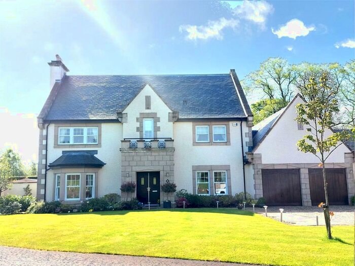 5 Bedroom Detached House For Sale In Rowallan Castle Estate, Kilmaurs
